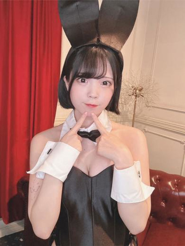 つきの