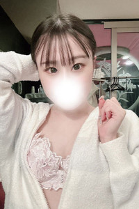 なの